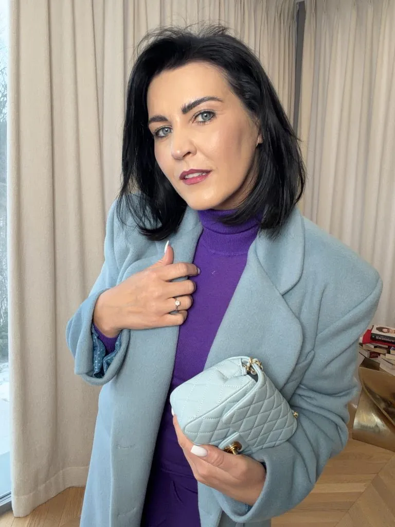 Stylizacja damskie w kolorach fiolet i niebieski