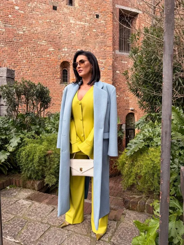 Płaszcz błękitny wełniany